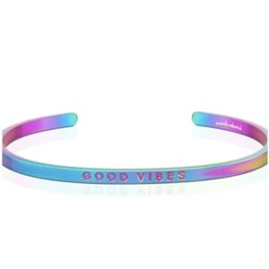 ✨4/$20 Good vibes Mantraband